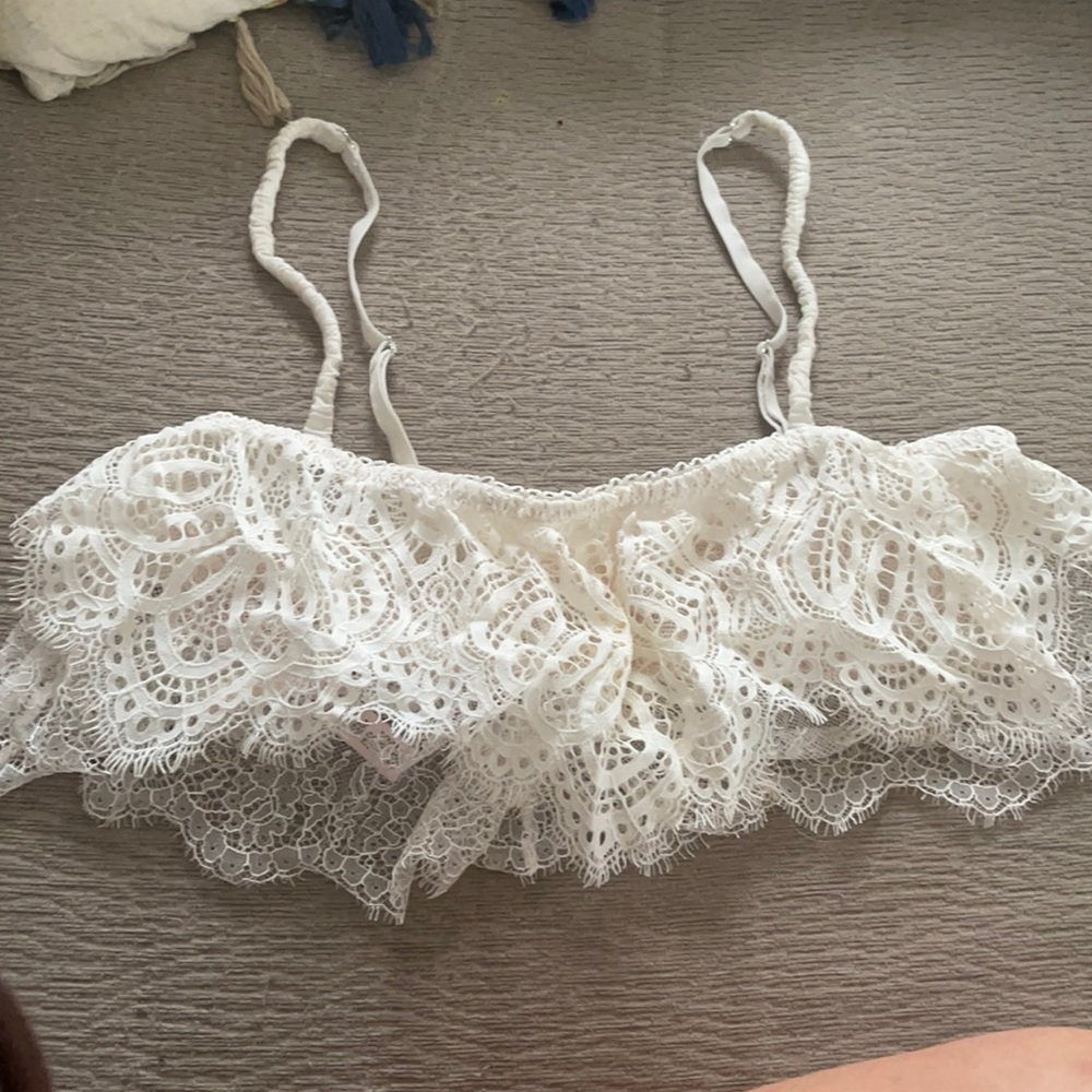 Victoria’s Secret bralette
